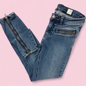 Women's Blue Zip-Accent Skinny Jeans